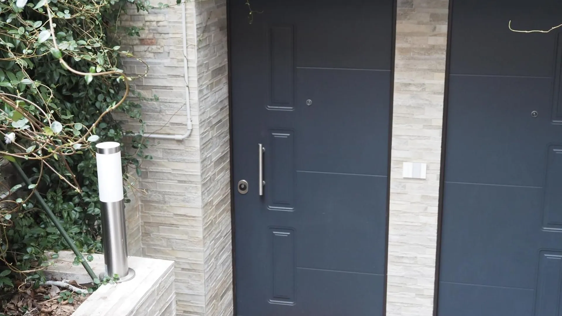 Ihost Luxury - Neg Roli 8 Apartment Milan 0*,  Italy